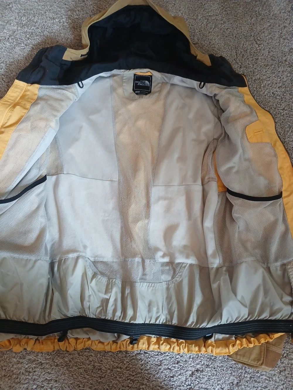 The North Face Men's Two-Tone Yellow/Tan Hooded Jacket